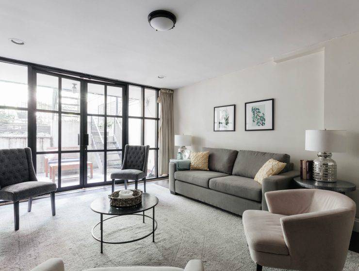 هتل می فِر (The May Fair Hotel)